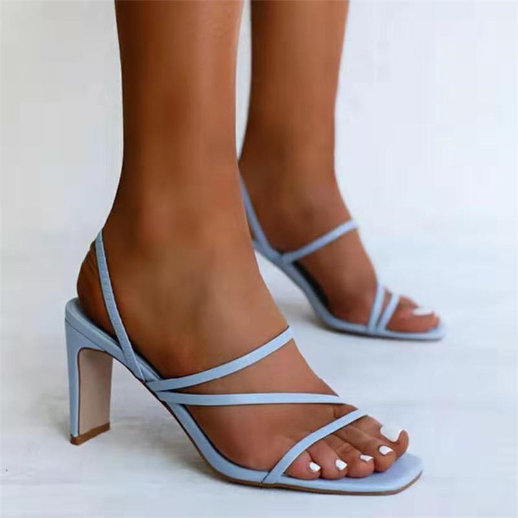 Valeria - Zapatos de tacón de tiras nude