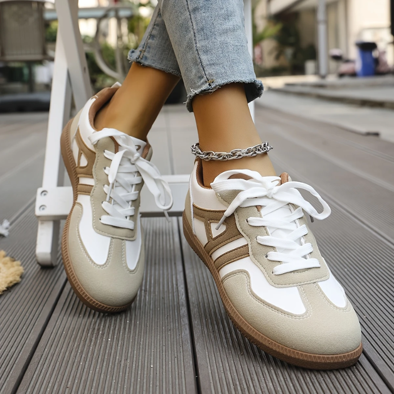 Daniela - Zapatillas casuales de mujer con cordones