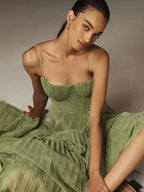 Claudia – Vestido Midi Plisado con Tirantes Finos para Mujer