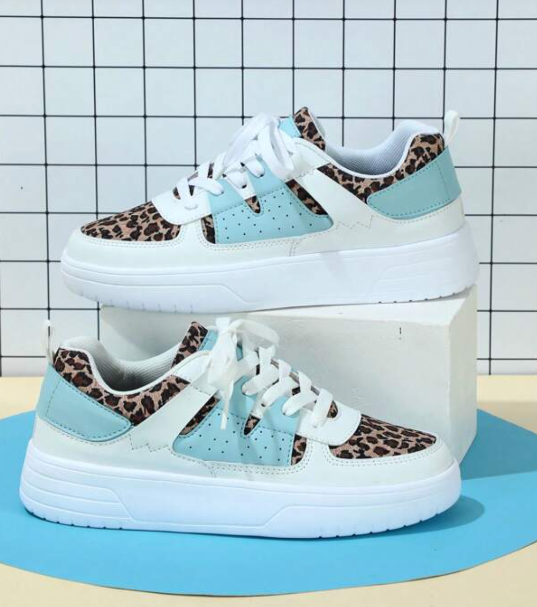 Lucía – Zapatillas casuales con diseño multicolor para mujer