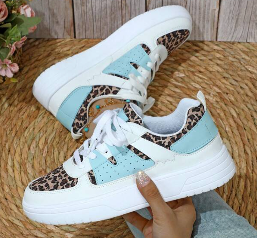 Lucía – Zapatillas casuales con diseño multicolor para mujer