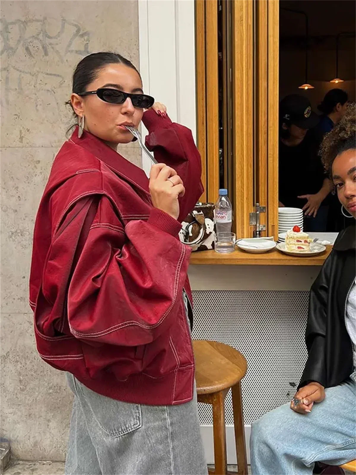 Aitana – Chaqueta oversize de cuero sintético