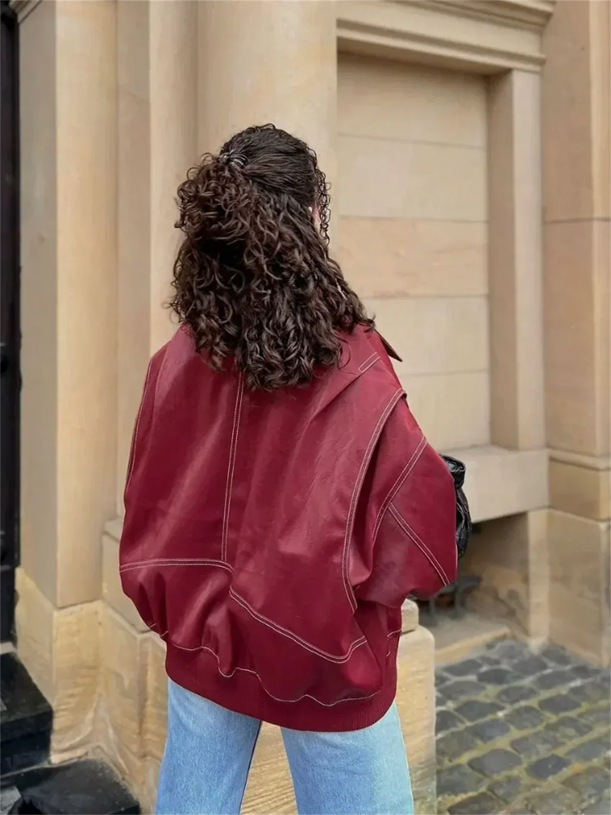 Aitana – Chaqueta oversize de cuero sintético